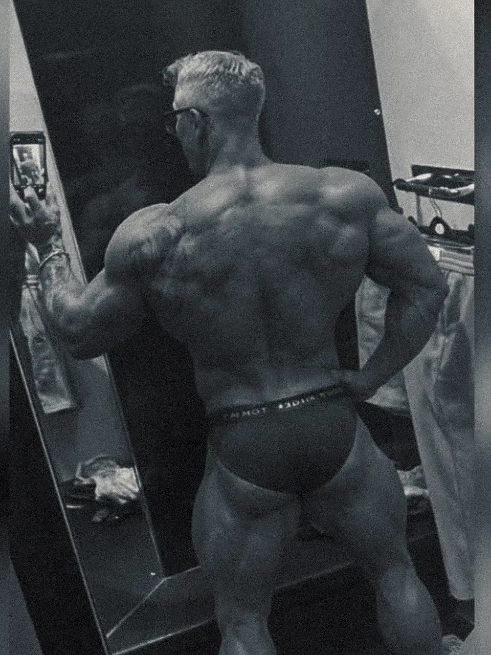 The same client afterwards, showing considerably more back width and detail